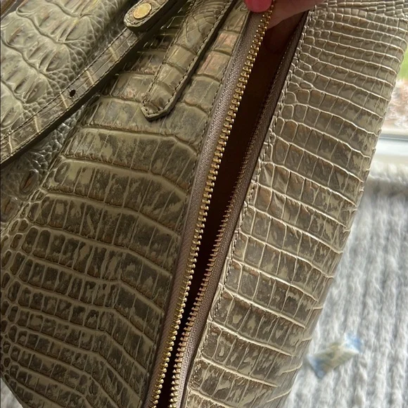 Brahmin Melbourne, Tan Crocodile Embossed Leather Shoulder Bag - Picture 11 of 12